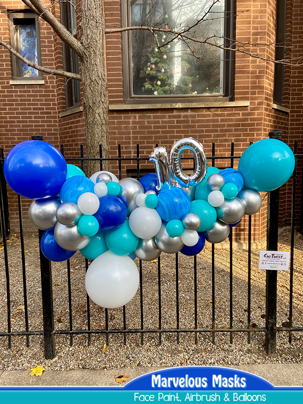 Blue Traditional Garland Balloon