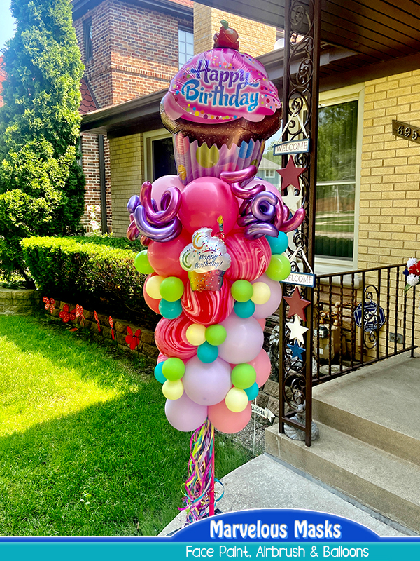 Cupcake Balloon Garland Pole
